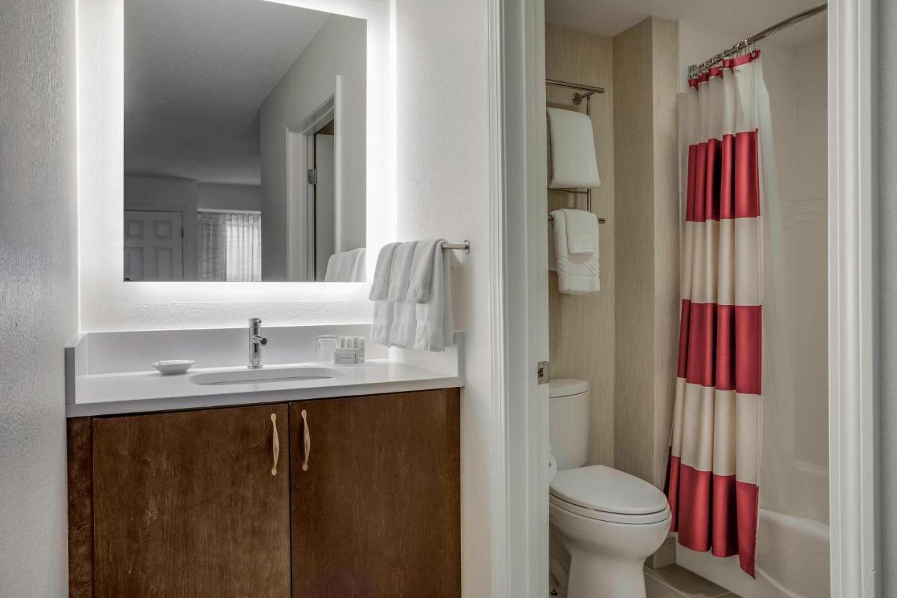 Residence Inn By Marriott Portsmouth Eksteriør billede