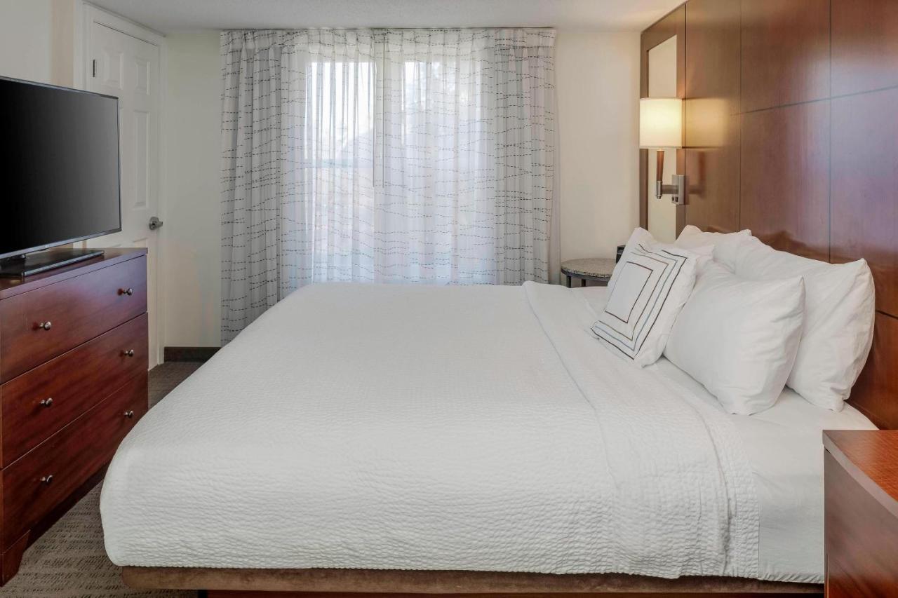 Residence Inn By Marriott Portsmouth Eksteriør billede