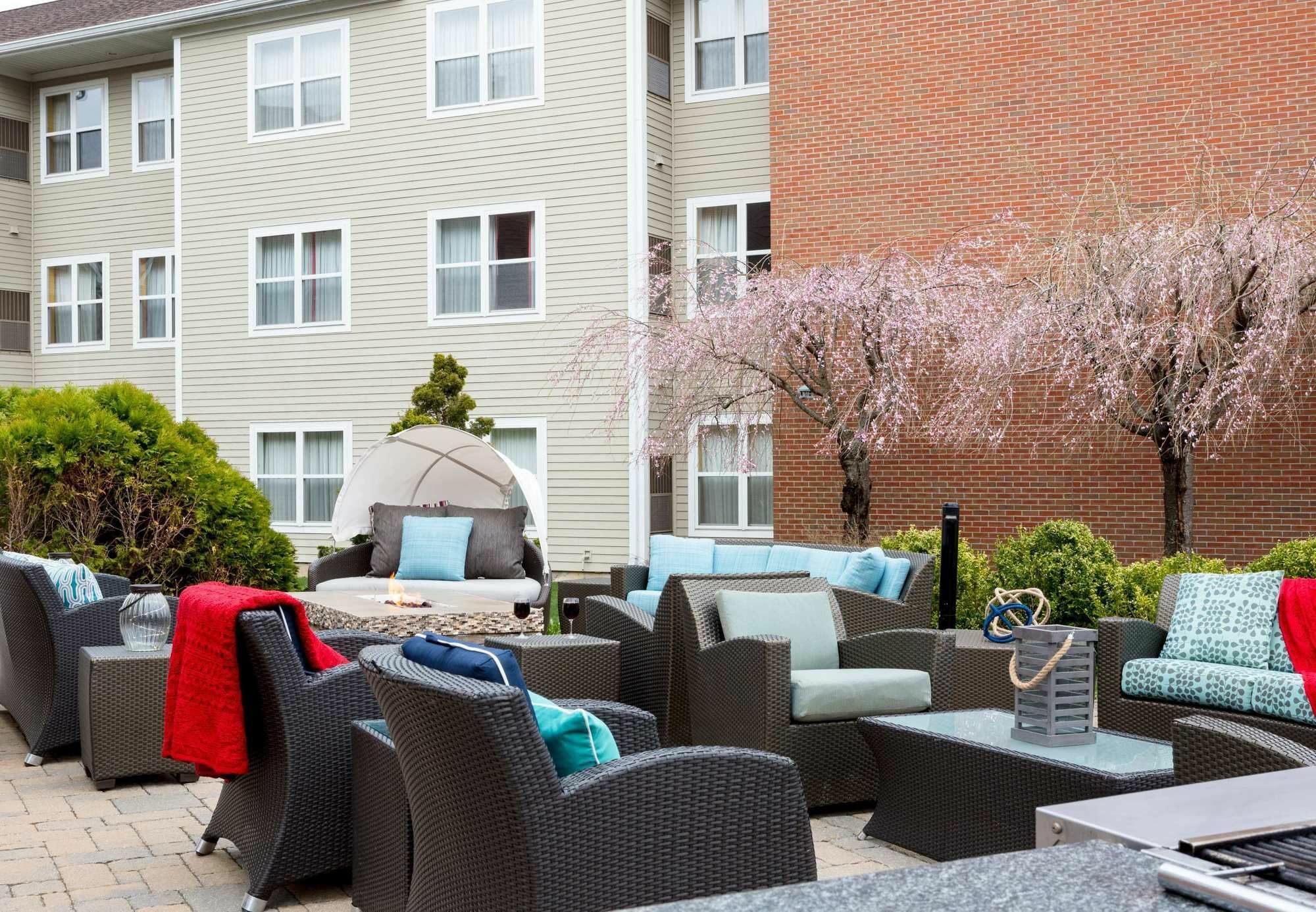 Residence Inn By Marriott Portsmouth Eksteriør billede